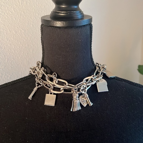ESCADA Women’s RARE Vintage Silver Charm Chain Link Belt Stamped E Made in Spain - Picture 2 of 16